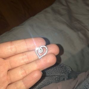 14k white gold diamond heart charm